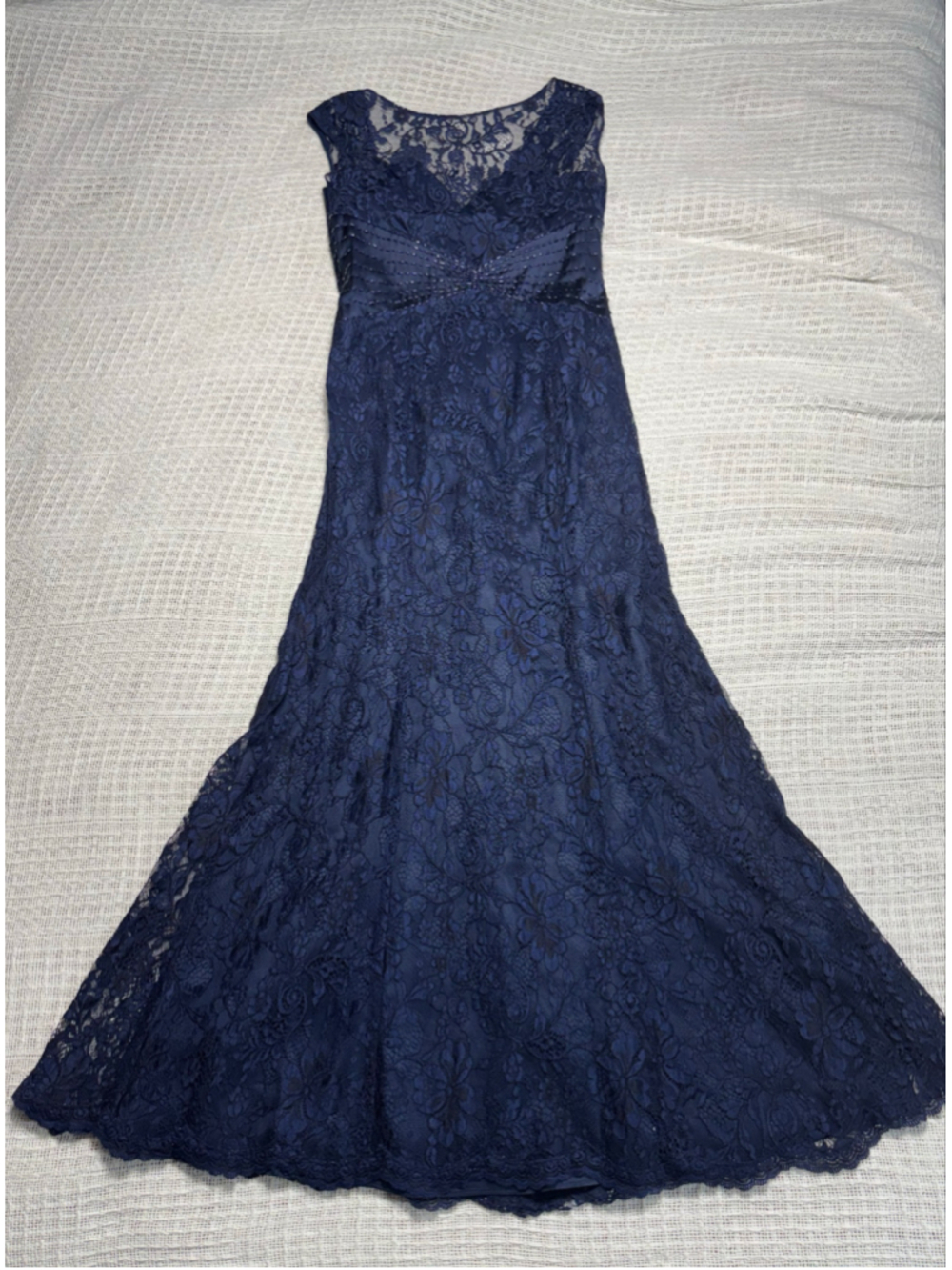 Jade Couture by Jasmine Navy Blue Lace Evening Gown Wedding Formal SZ 6 EUC - Picture 4 of 13